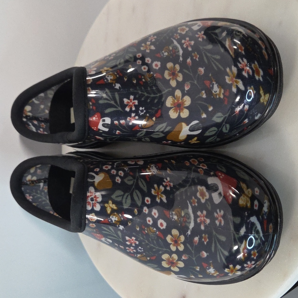 Duluth Trading Co Floral Women's Garden Clogs Size 7 - Picture 2 of 8